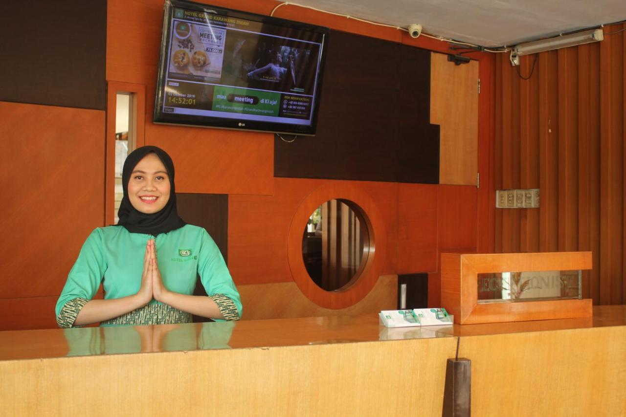 Hotel Grand Karawang Indah Luaran gambar